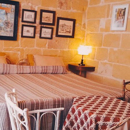 Maria Townhouse Heart Of Victoria B&B Ngoại thất bức ảnh