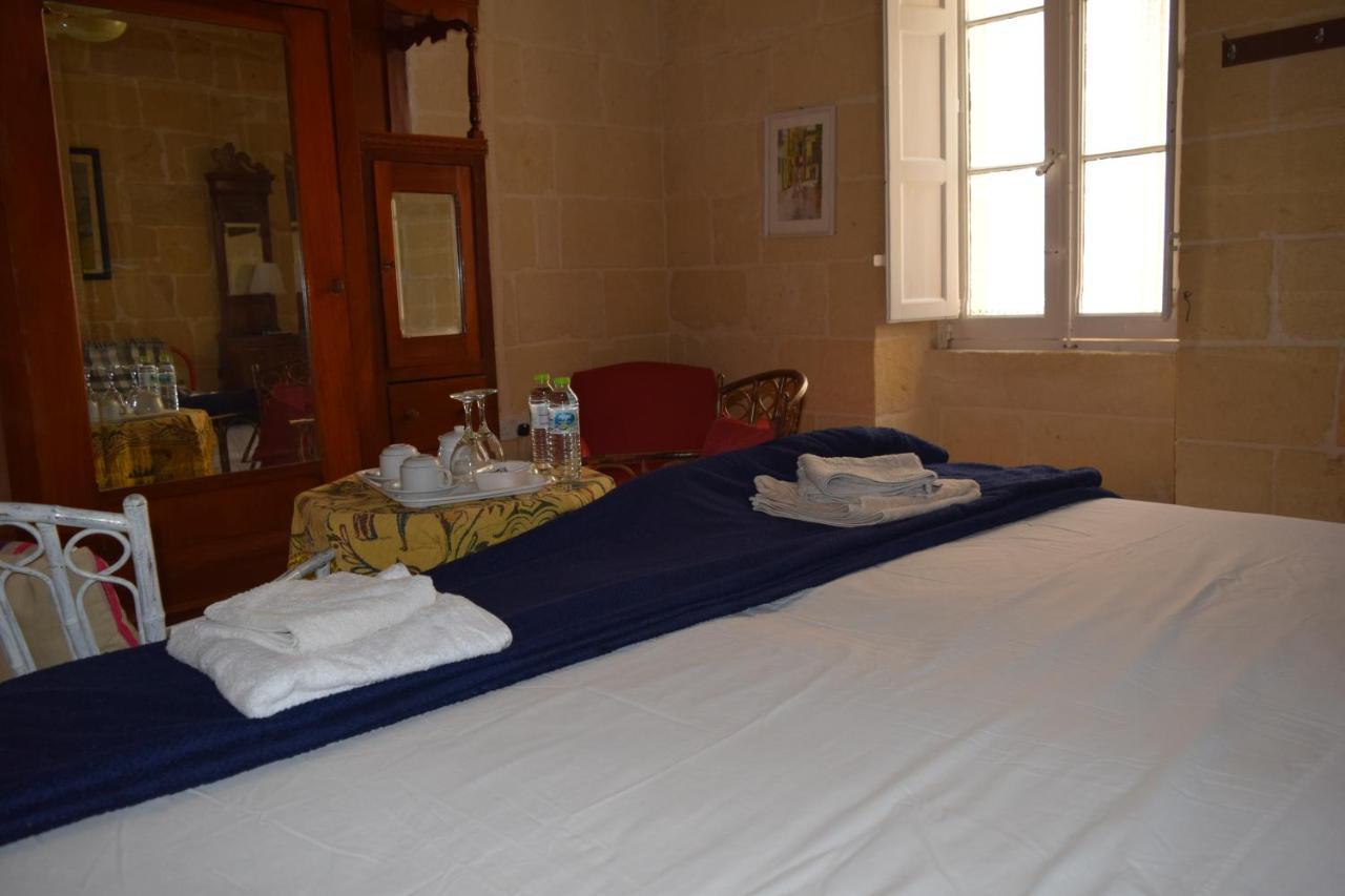 Maria Townhouse Heart Of Victoria B&B Ngoại thất bức ảnh