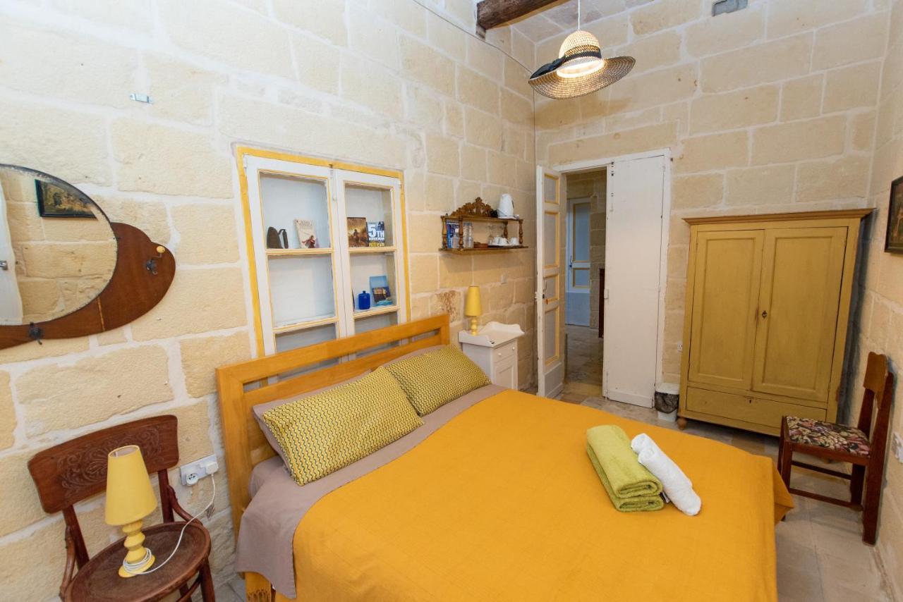 Maria Townhouse Heart Of Victoria B&B Ngoại thất bức ảnh