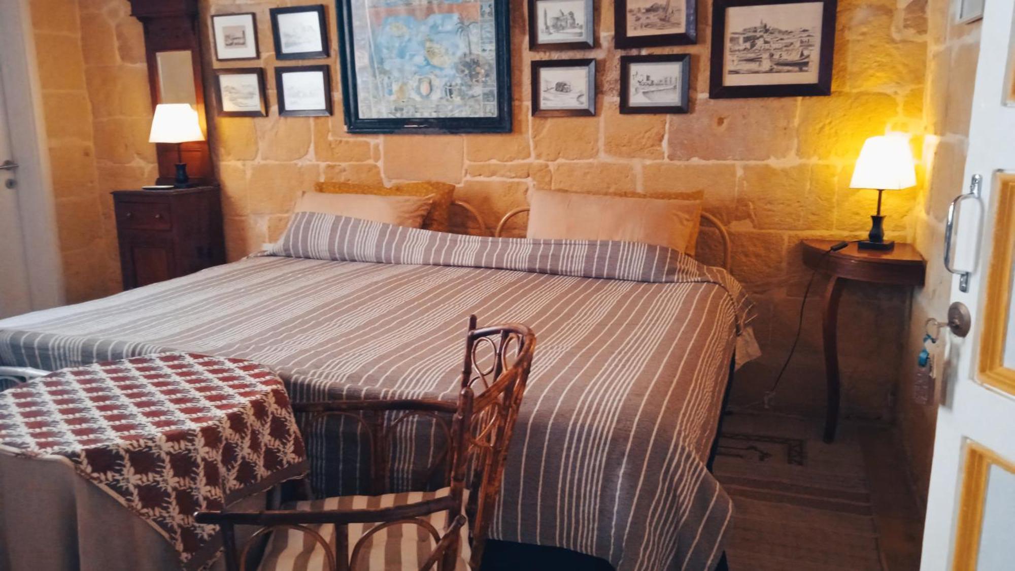 Maria Townhouse Heart Of Victoria B&B Ngoại thất bức ảnh