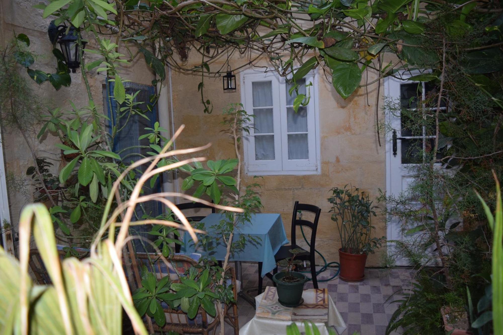 Maria Townhouse Heart Of Victoria B&B Ngoại thất bức ảnh